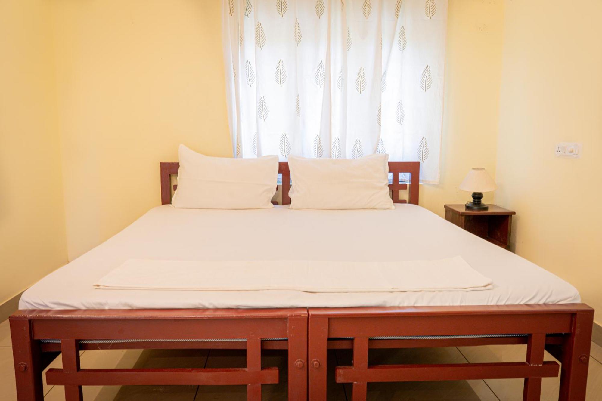 Cliff & Coral Hostel Varkala Exterior photo